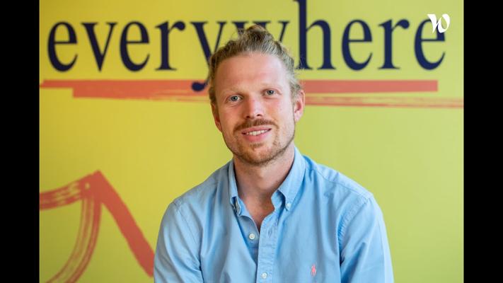 George Mann, photo 1