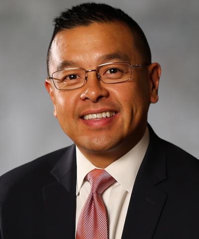 Cfp® James Dy, photo 2