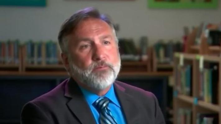 Mike Looney, photo 2