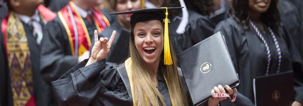 Maya Mindru, photo 1