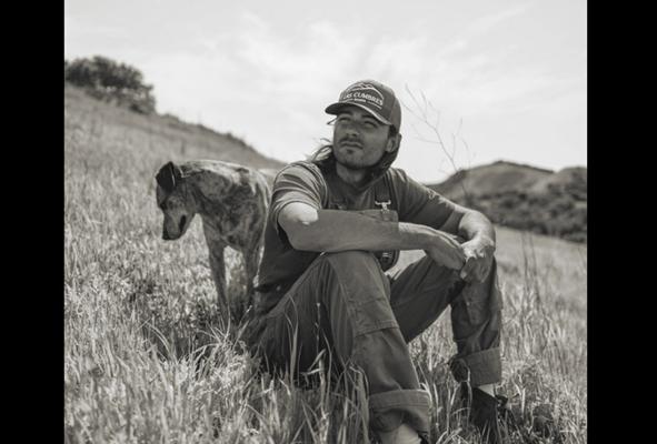 Drew Davies, photo 1