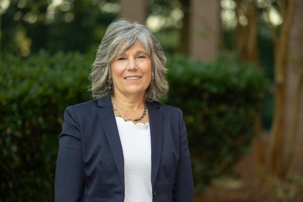 Trinette Ray, photo 1