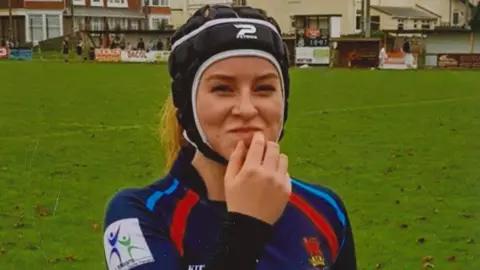 Hannah Bragg, photo 2