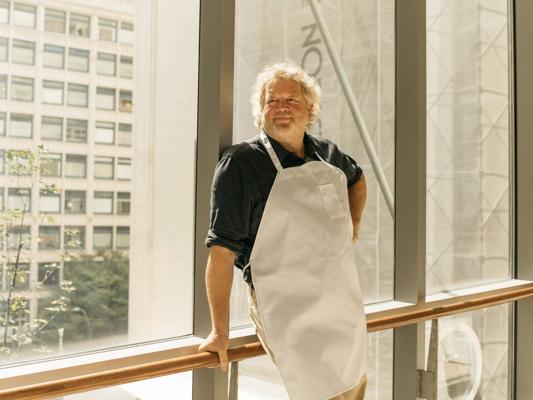 Tom Douglas, photo 2