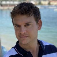 Adrian Walker, photo 1