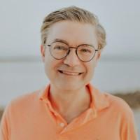 Sterling Miller, photo 1