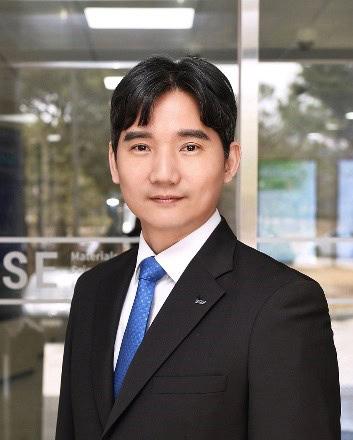 Seungbum Hong, photo 1