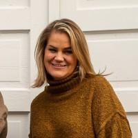 Sarah Burns, photo 2