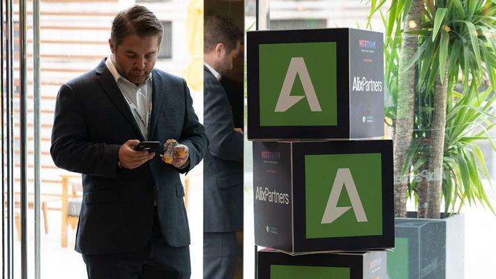 Brian Mackto, photo 1