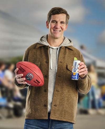 Erik Isakson, photo 2