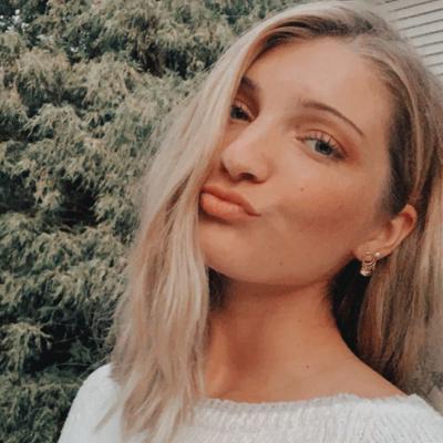 Alexa Pchola, photo 1