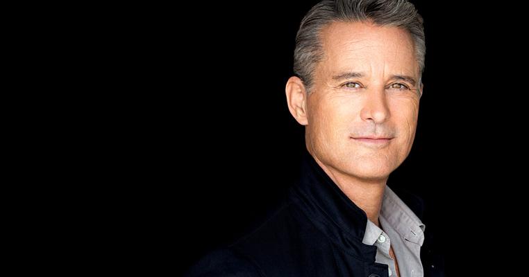 Simon Mainwaring, photo 1