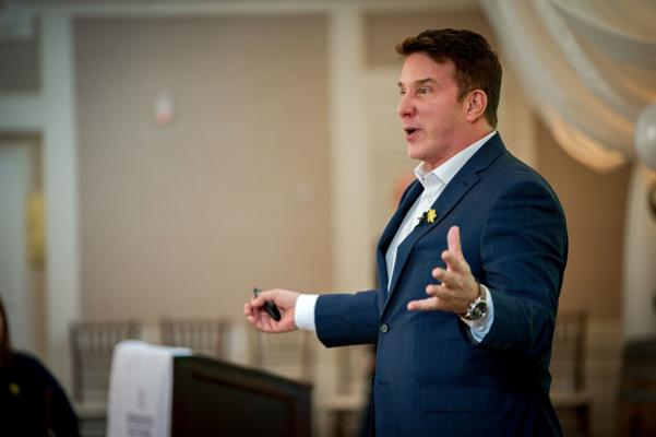 John Livesay, photo 1