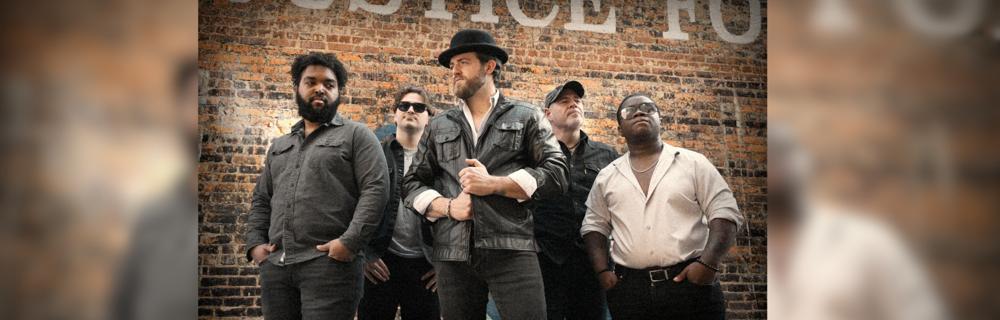 Travis Oates, photo 1