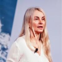 Justine Duggan, photo 1