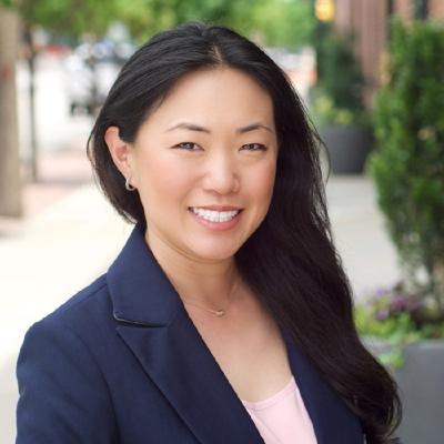 Catherine Divis, APR