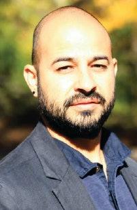 Robert Tinajero, photo 2