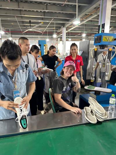 Paul Oliver, photo 1