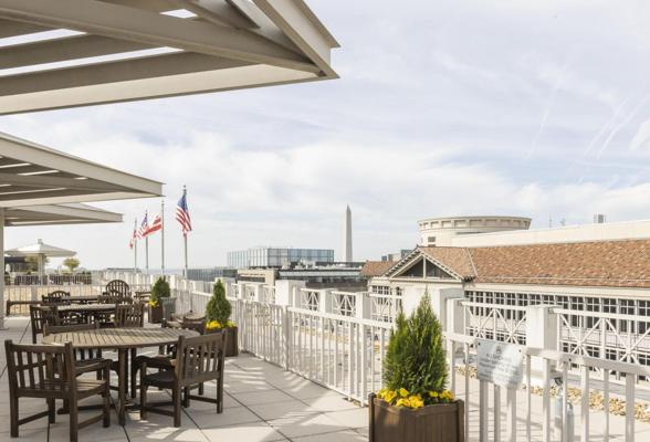 Maura Feltault, photo 1