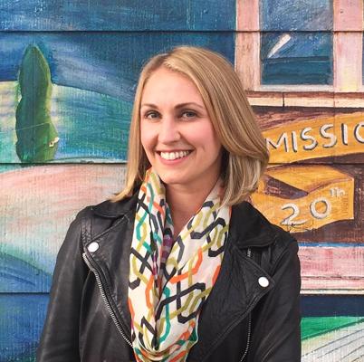 Lillian Lauer, photo 1