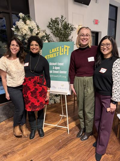 Ella Mitchell, photo 2