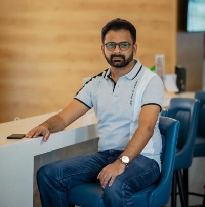 Vinay Bharathwaj, photo 2