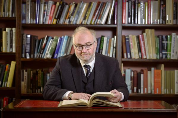 Gordon Russell, photo 1