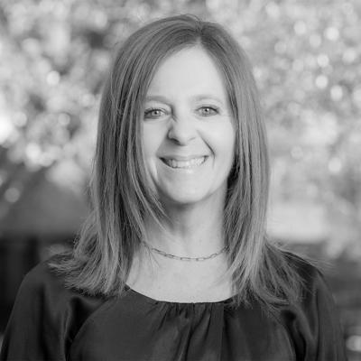 Jennifer Barnette, photo 2