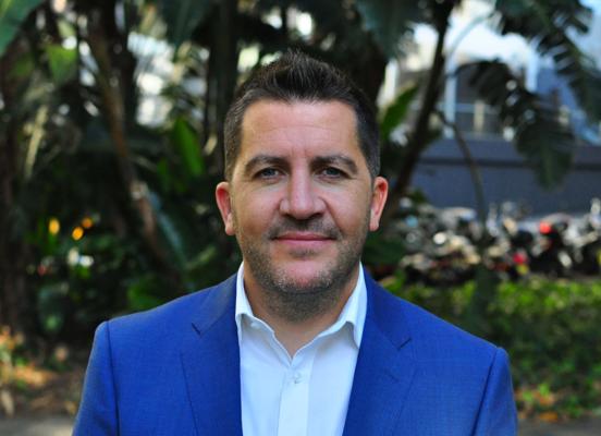 Gavin Cooney, photo 2