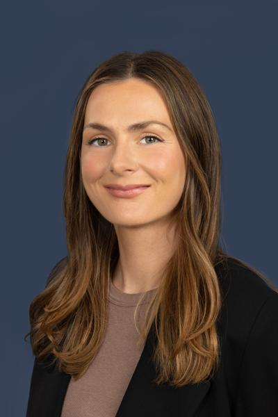 Lacey Meyer, photo 2