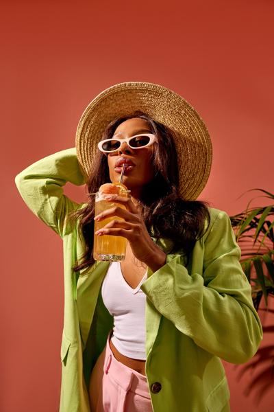 Kat Volkova, photo 1