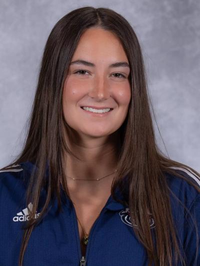 Maggie Casey, photo 1