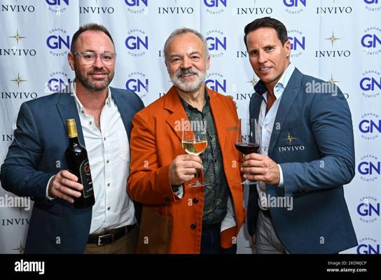 Tim Lightbourne, photo 1