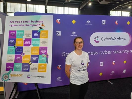 Elysia Fisher, photo 1