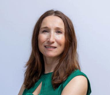 Catherine Batch, photo 1