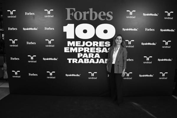 Mari­a Ayala, photo 1