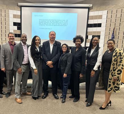 Emil Thomas, photo 1