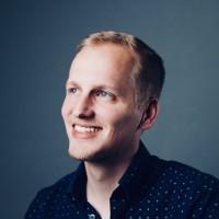 Brett Jones, photo 2