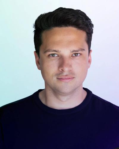 Luke Seeber, photo 1
