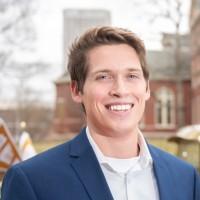 Peter Oliveira, photo 1