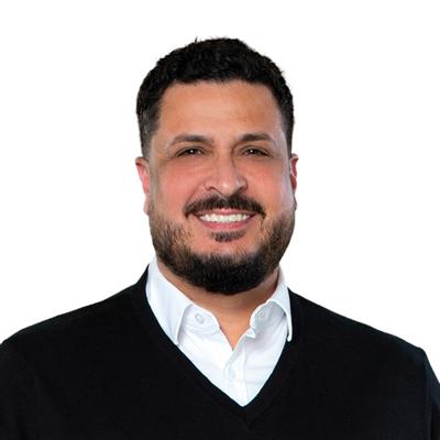 Peter Lopez, photo 2