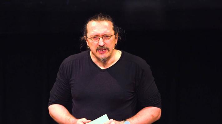 Sean Holden, photo 2