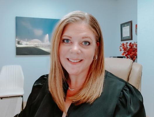 Olivia Hill, photo 1