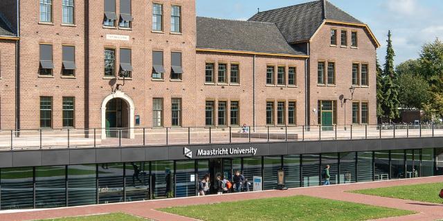 Alumni University, photo 1