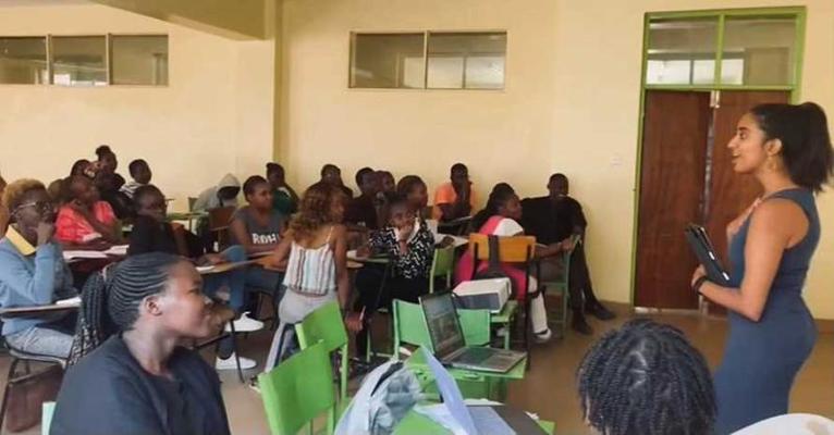 Ritik Looned, photo 1