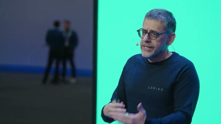 Ross Garrett, photo 2