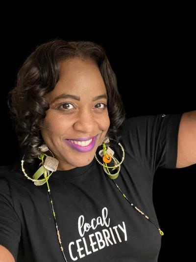 Antoinette T, photo 1