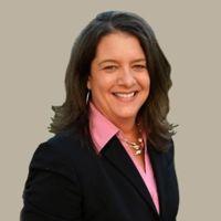 Amanda Savage, photo 1