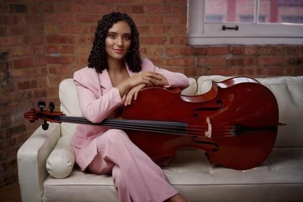 Cathy Turner, photo 2