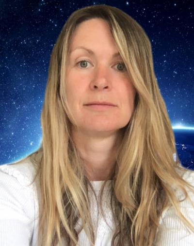 Sarah Saunders, photo 2